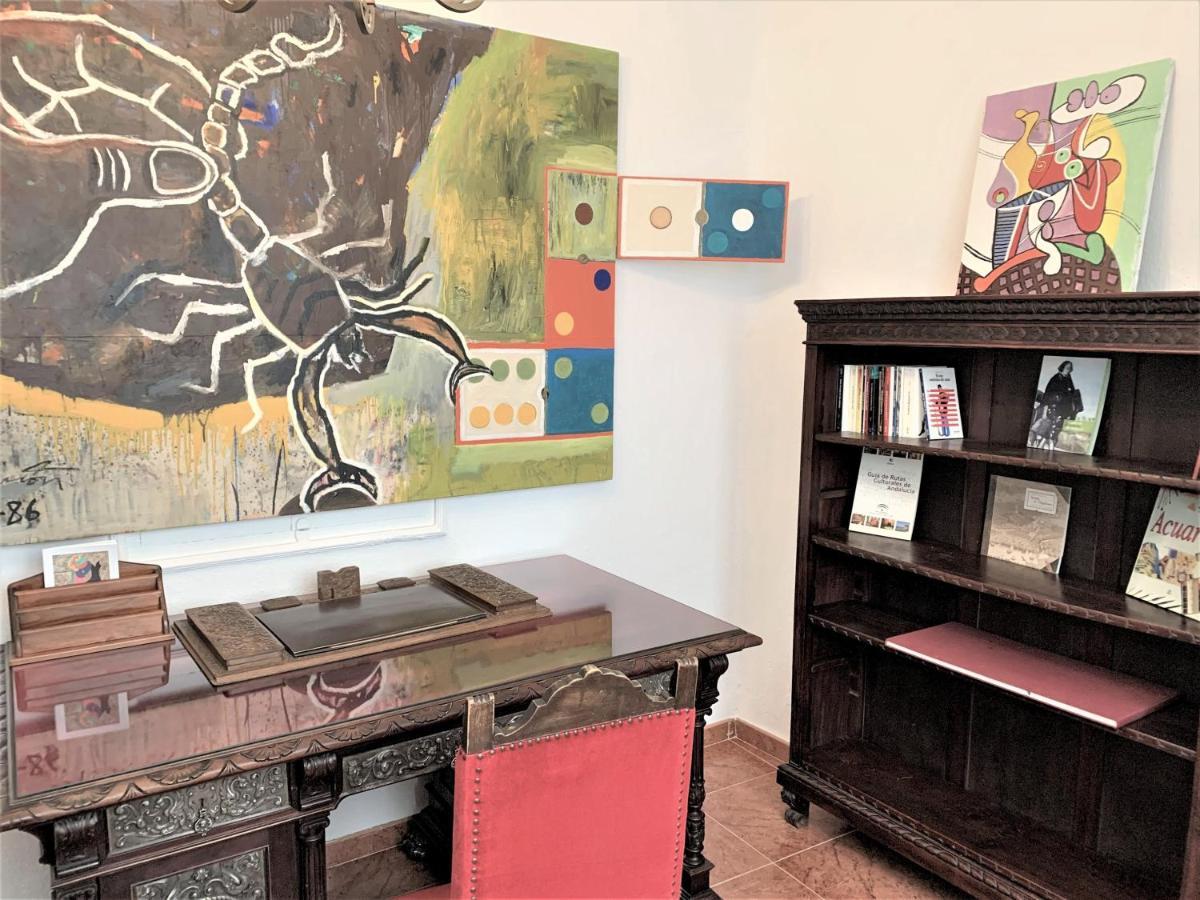 Wide And Traditional- 2Bd 1Bth- Gavidia Seville Ngoại thất bức ảnh