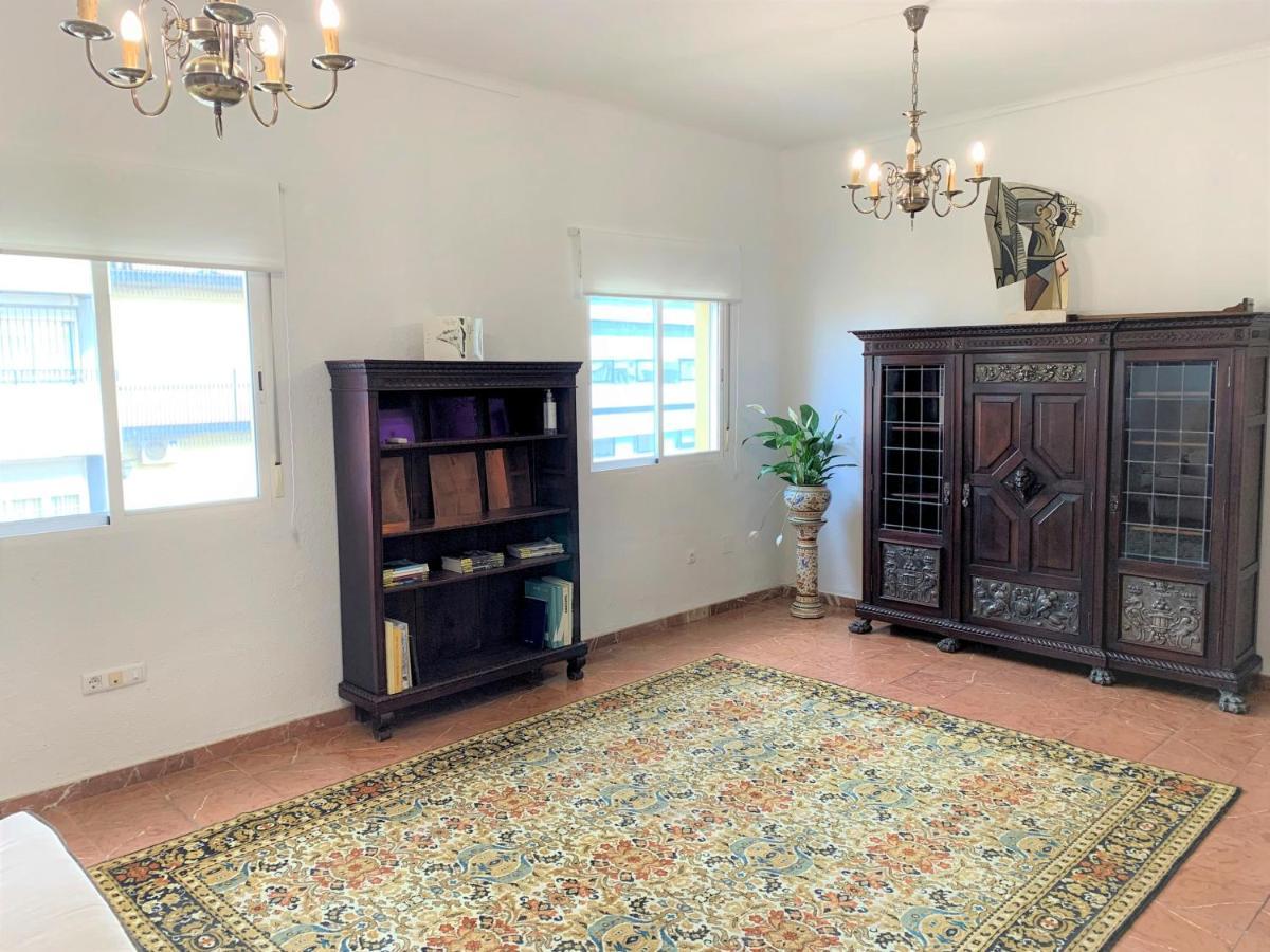 Wide And Traditional- 2Bd 1Bth- Gavidia Seville Ngoại thất bức ảnh